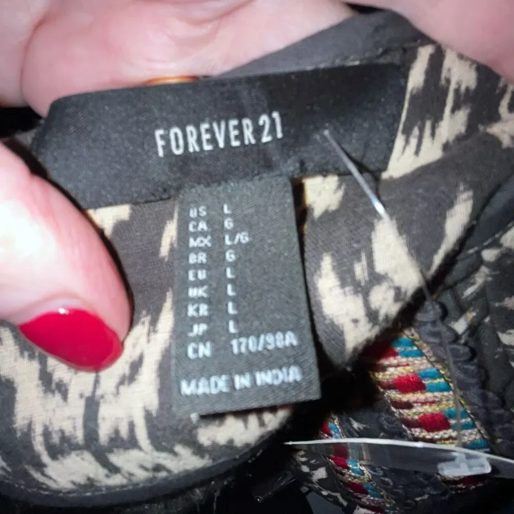 Forever 21 two-piece embroidered jacket & short set‎ NWT